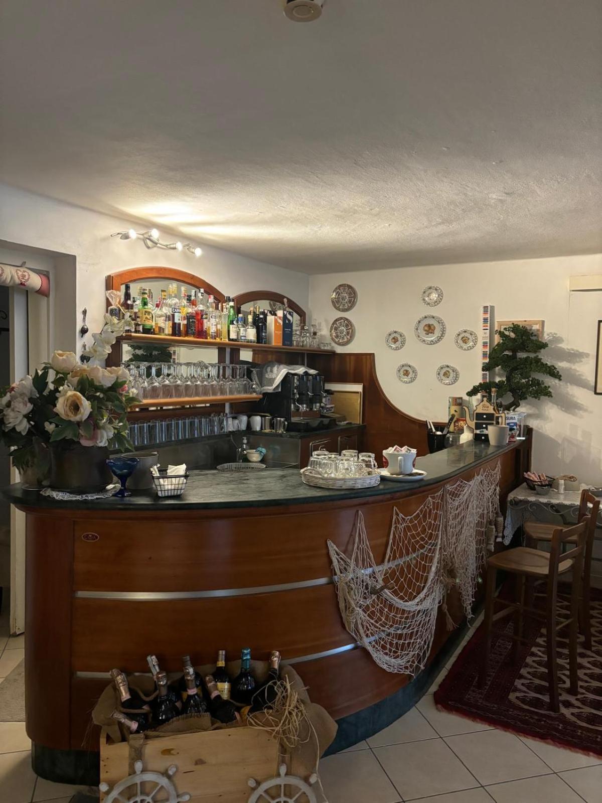 Casa Versilia Hotel Marina di Massa Luaran gambar
